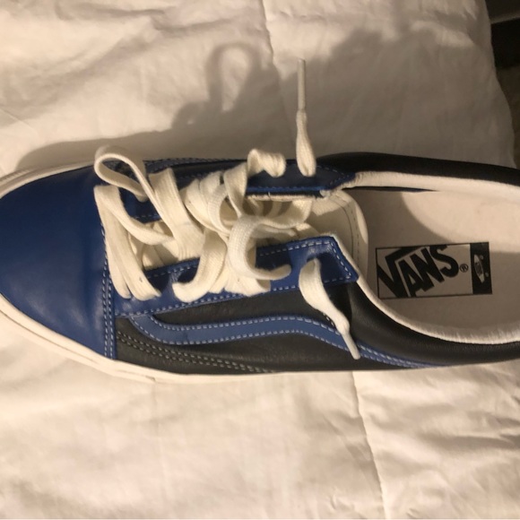 Vans in Dodger colors - Picture 3 of 8